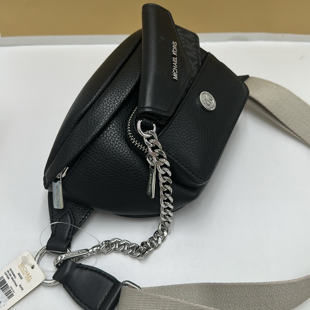 Michael Kors Maisie 2 In 1 Small Leather Waist pack Fanny pack Bag (Black) MK - Picture 10 of 16